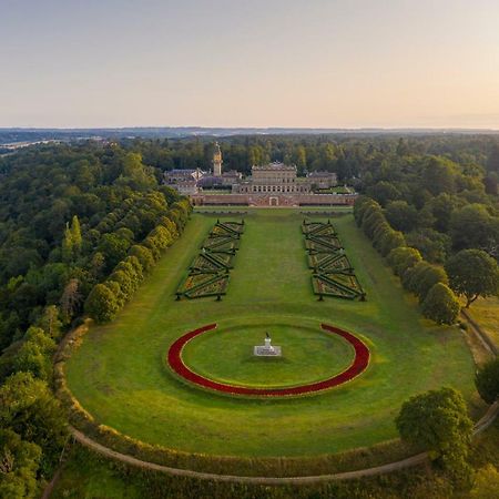 Cliveden House - An Iconic Luxury Hotel Maidenhead Exterior photo