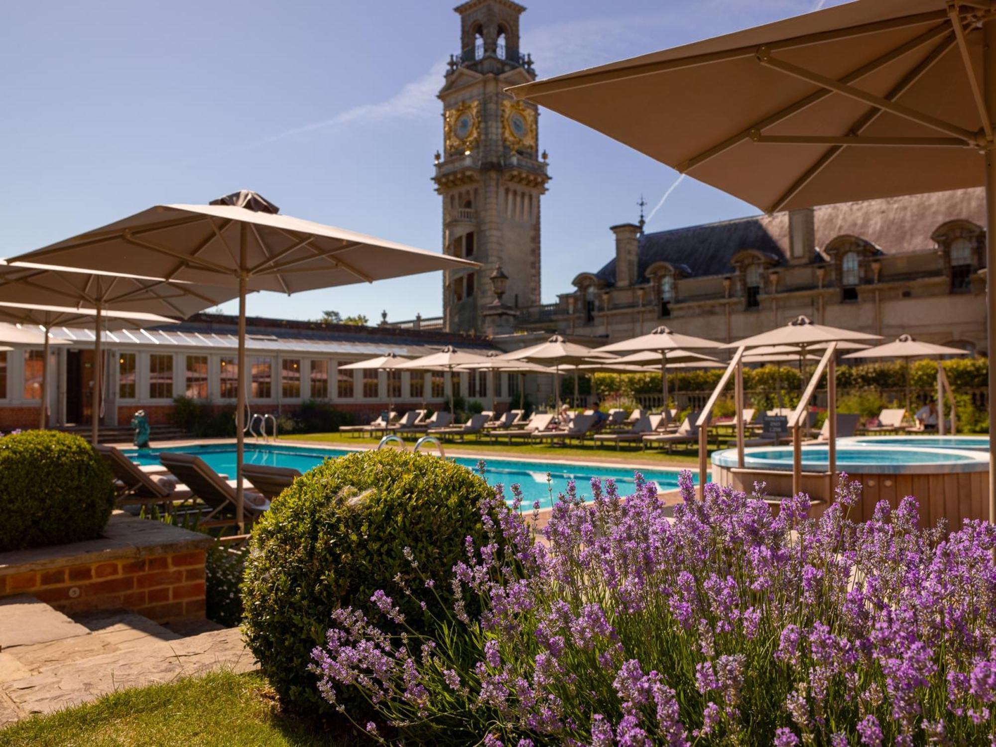 Cliveden House - An Iconic Luxury Hotel Maidenhead Exterior photo