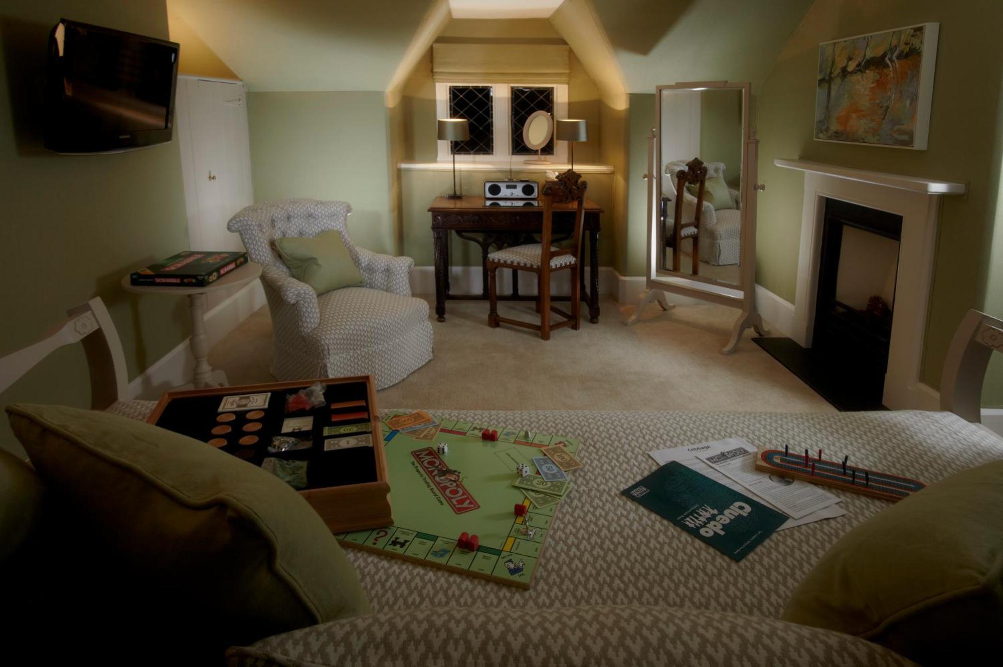 Cliveden House - An Iconic Luxury Hotel Maidenhead Room photo