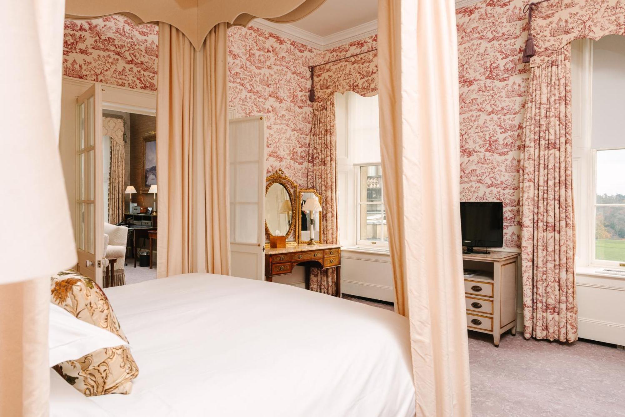 Cliveden House - An Iconic Luxury Hotel Maidenhead Exterior photo